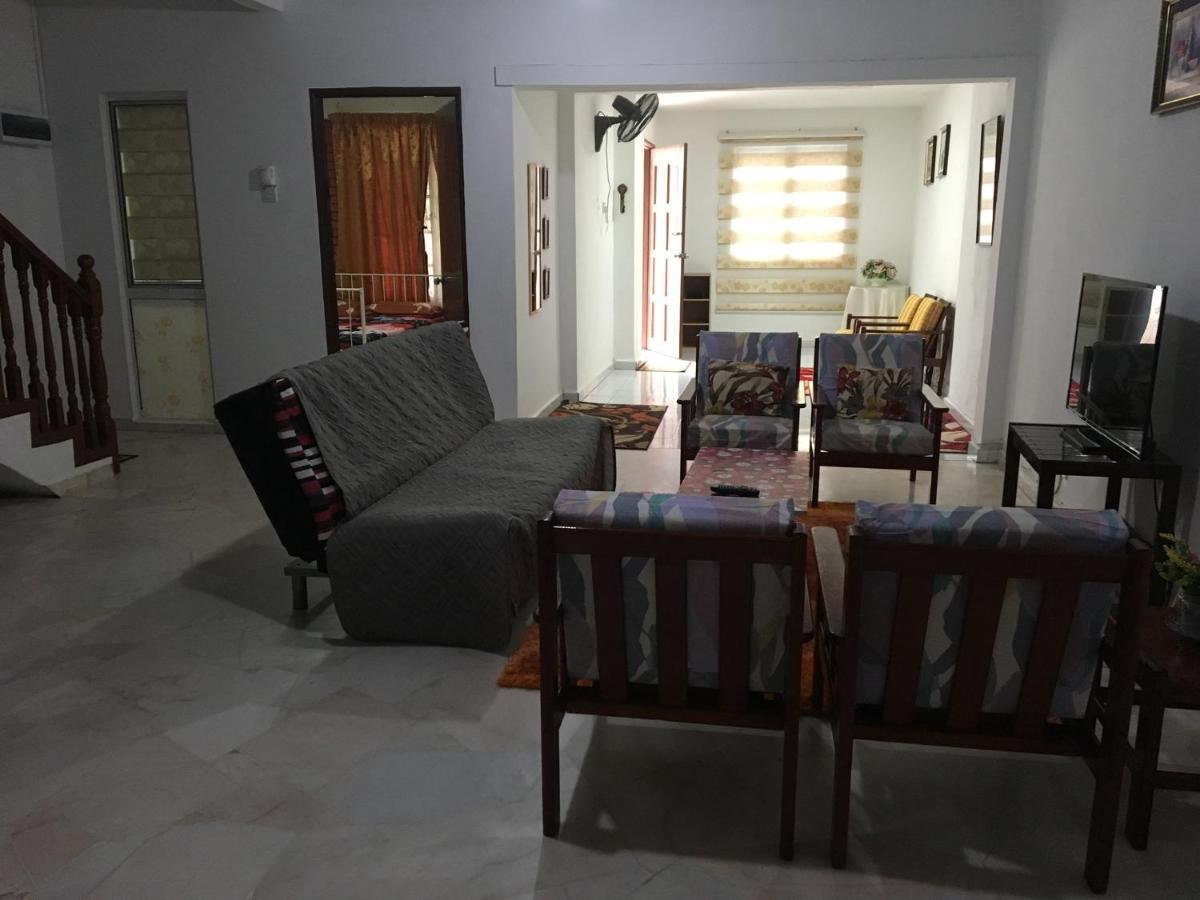 Rb Double Storey Bandar Tasik Selatan Homestay Kuala Lumpur Ngoại thất bức ảnh