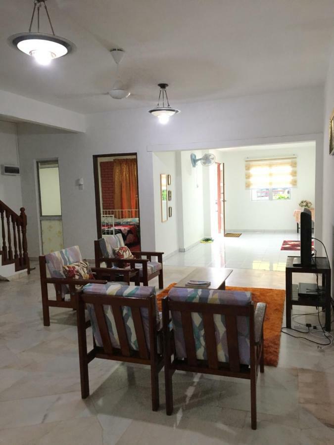 Rb Double Storey Bandar Tasik Selatan Homestay Kuala Lumpur Ngoại thất bức ảnh